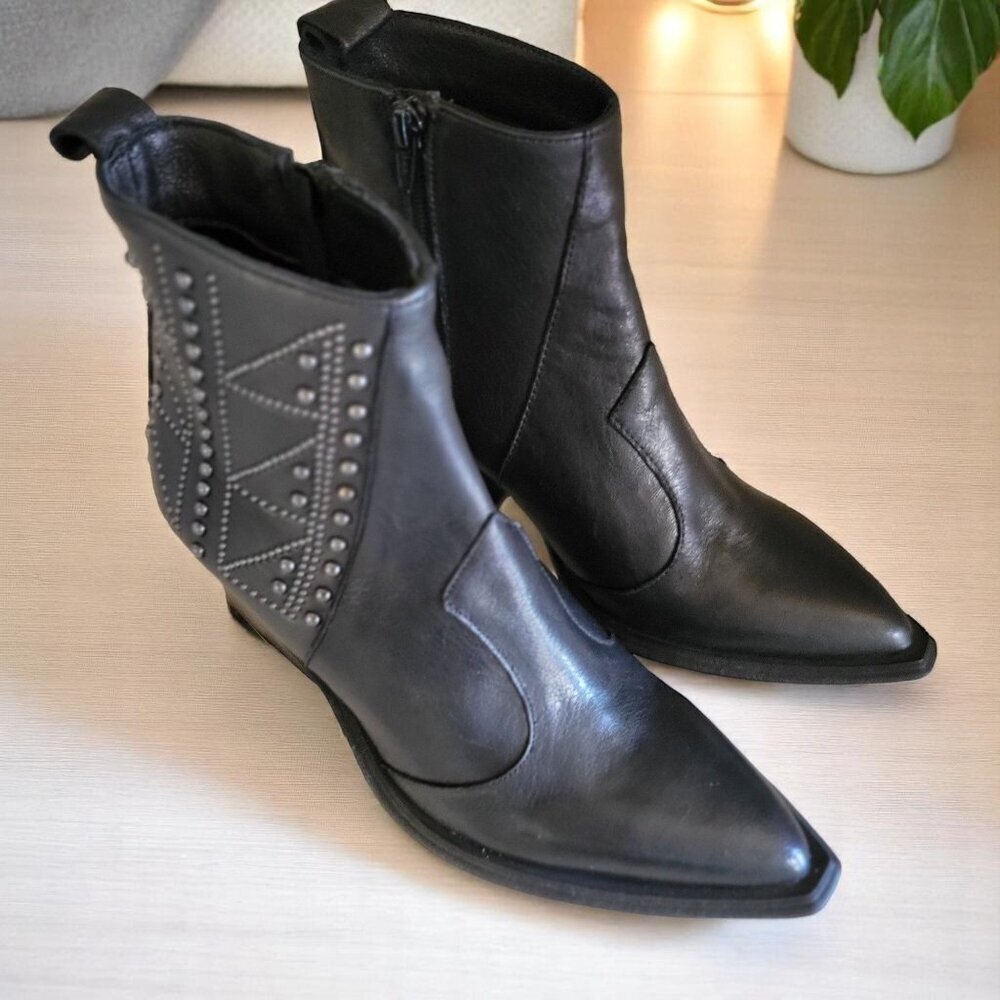 EMANUELE CRASTO‎ Made in Italy Leather Booties with Studs women black-6.5
